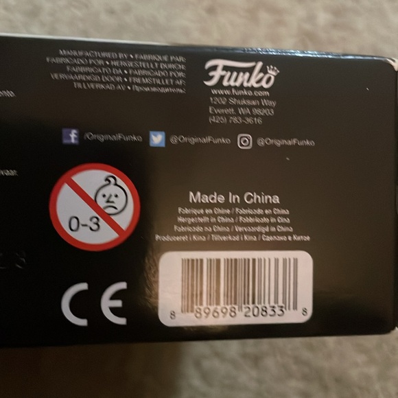 Stranger Things Collectible Funko Action Figure: Mike, Luca, and Eleven - Picture 4 of 6